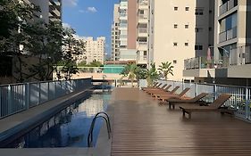 Studio no Coração Financeiro de São Paulo